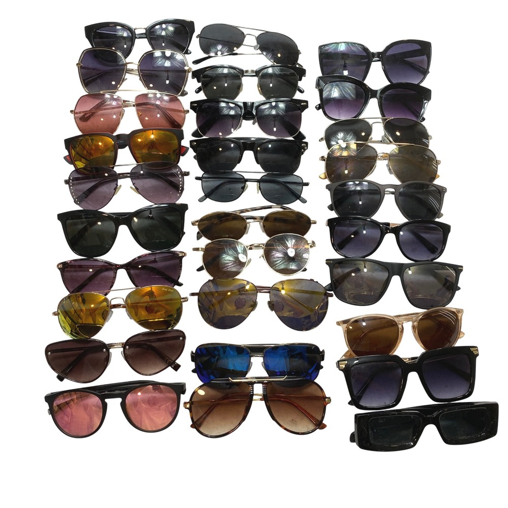 Lot Of 30 Unbranded Mixed Sunglasses Unisex OS Multicolor Aviator Cat Eye
